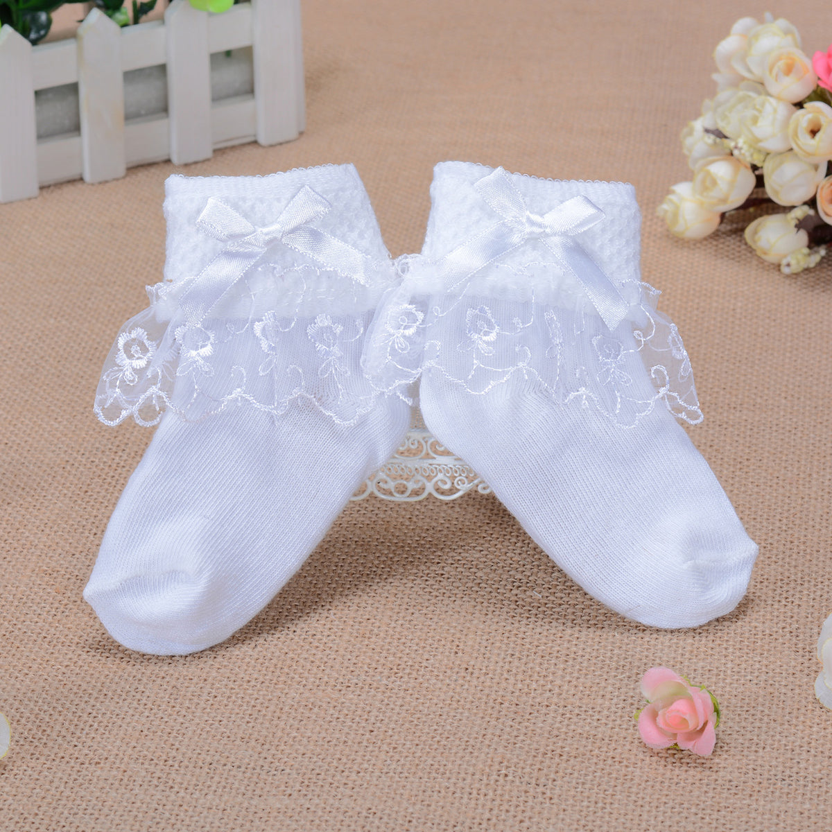 Girls White Frilly Lace Flower Christening Socks 1-8 Years
