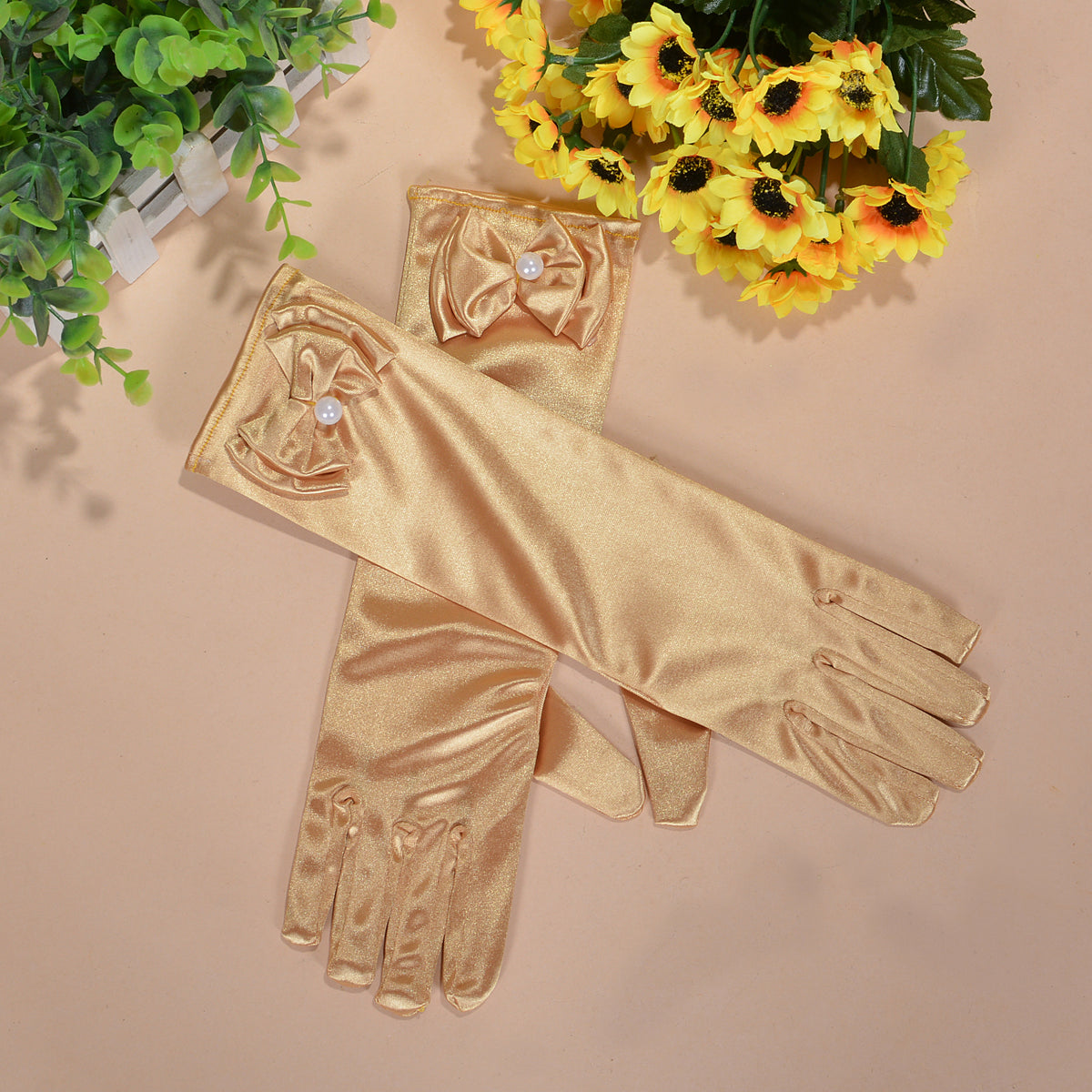 Girls Holy Communion Flower Girl Gloves in 11 Colours 4-8 Years