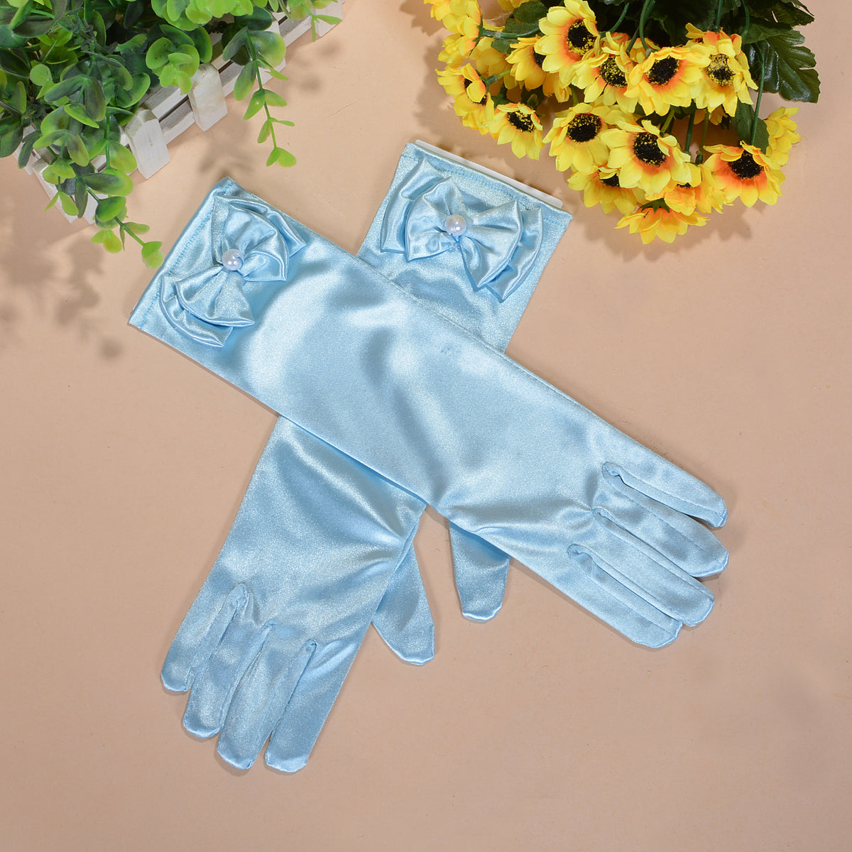 Girls Holy Communion Flower Girl Gloves in 11 Colours 4-8 Years